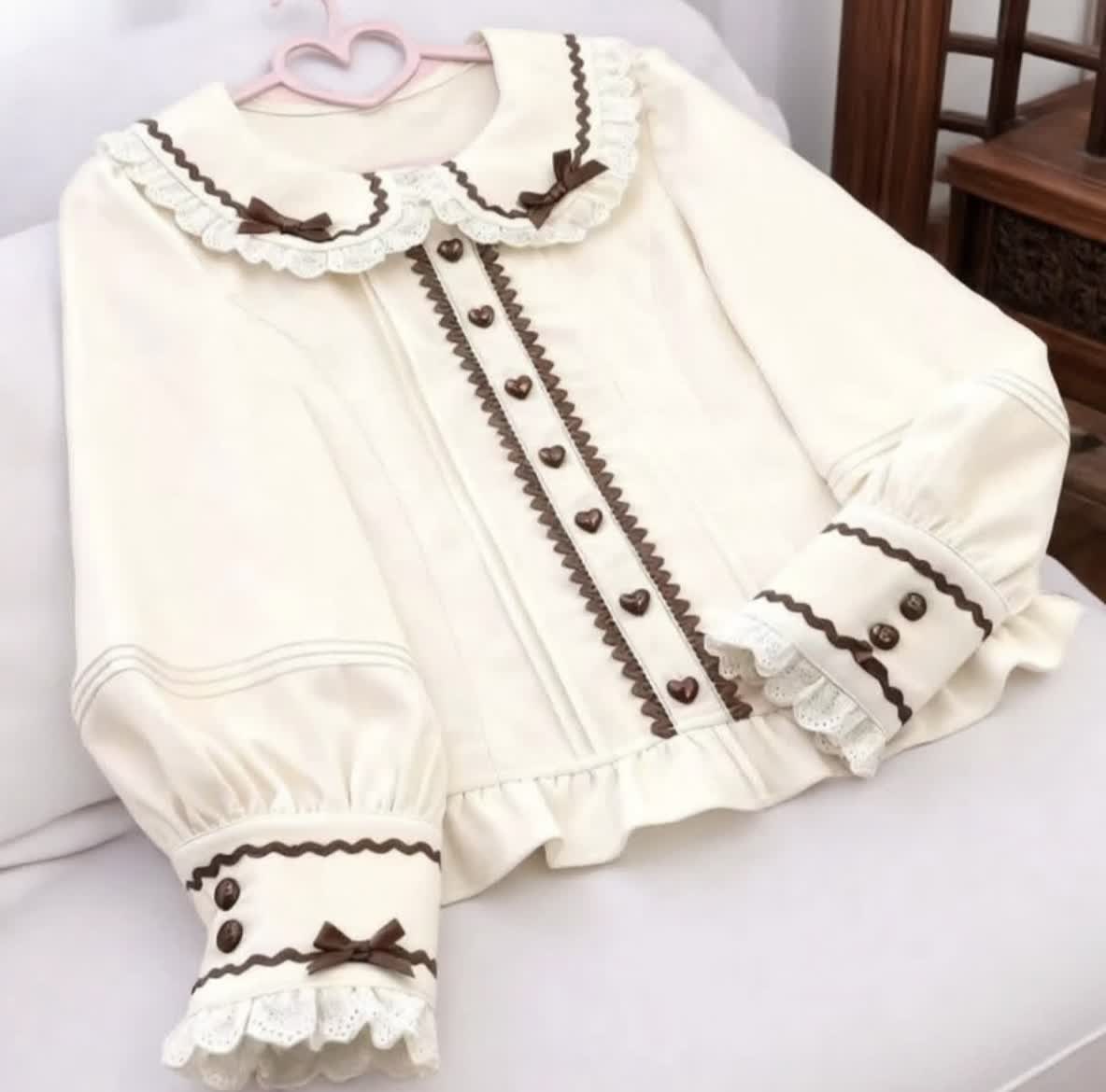 شومیز یقه ب